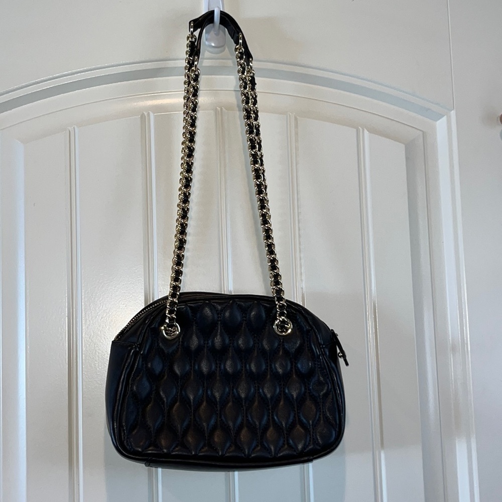 Talbots Classic classic black quilted leather adjustable chain strap purse - Picture 3 of 15